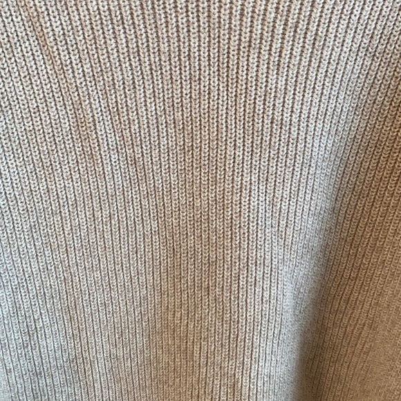 Express sweater - Picture 2 of 2